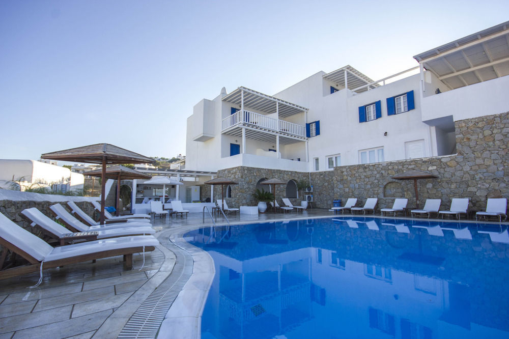 Mykonos Essence Adults Only מלון אורנוס
